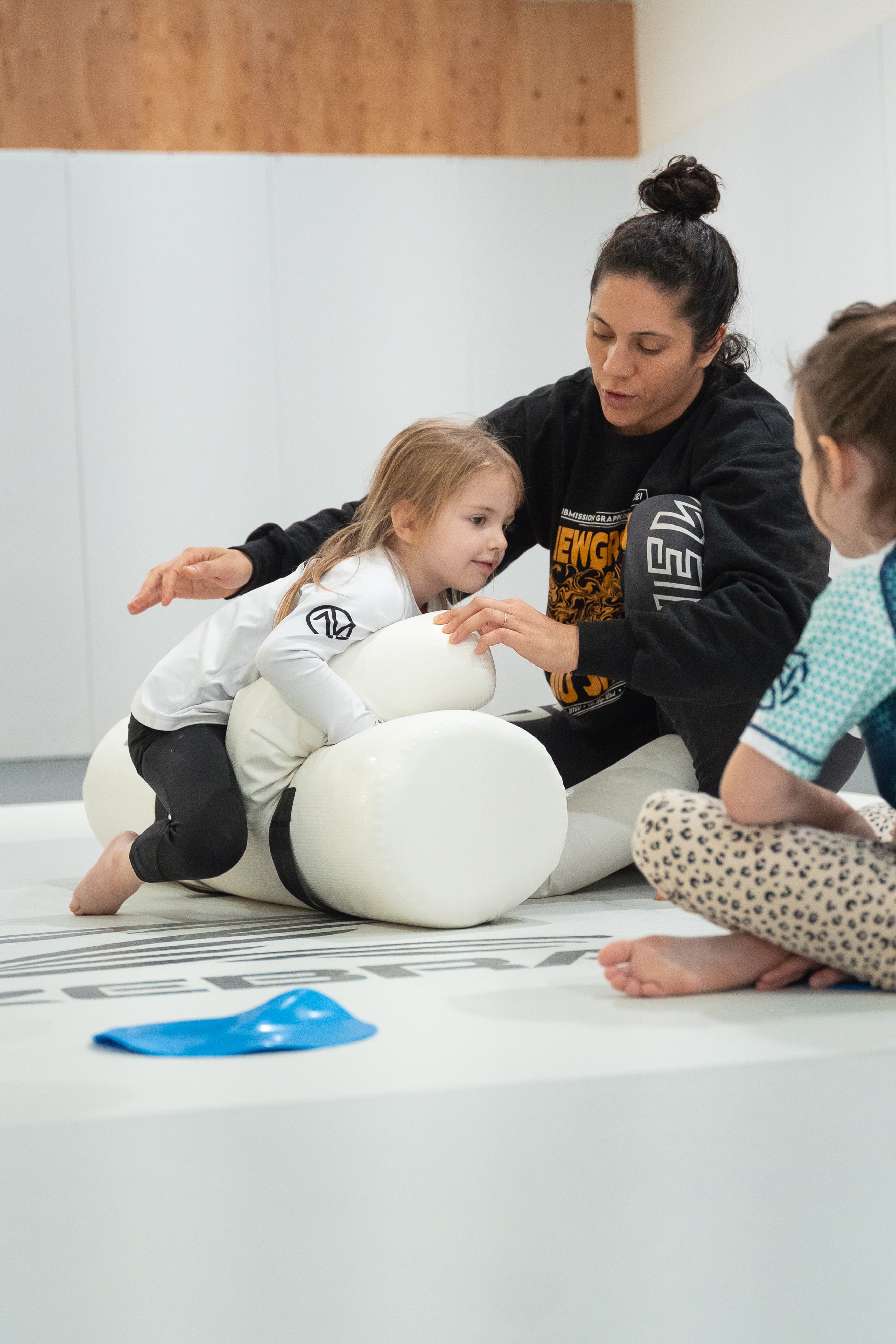 Instructor teaching young students